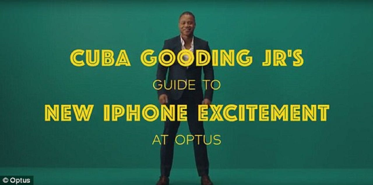 Как Кьюба Гудинг встречает новый IPhone (ВИДЕО)