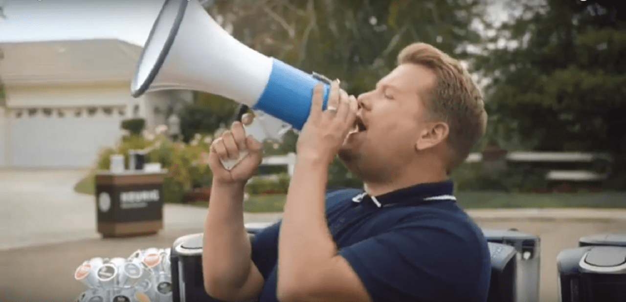 Джеймс Корден предлагает заварить любовь (ВИДЕО)