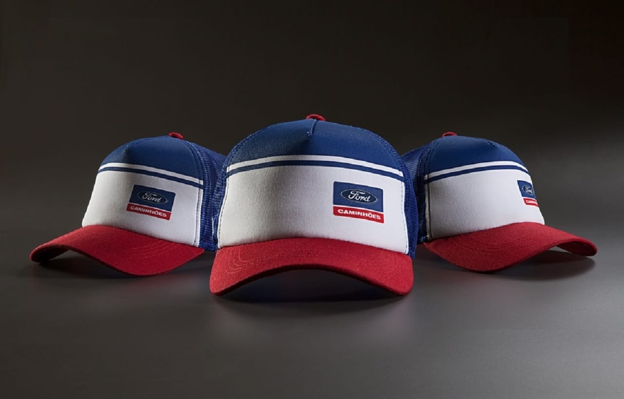 Для дальнобойщиков придумали кепку-будильник (ВИДЕО)