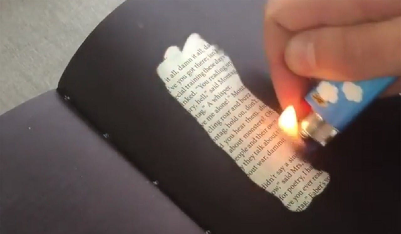 Создана книга, которую нужно поджечь, чтобы прочесть (ВИДЕО)