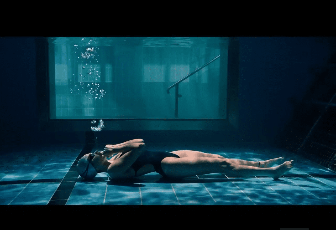 Меня пытались остановить. Но я продолжаю двигаться (ВИДЕО)