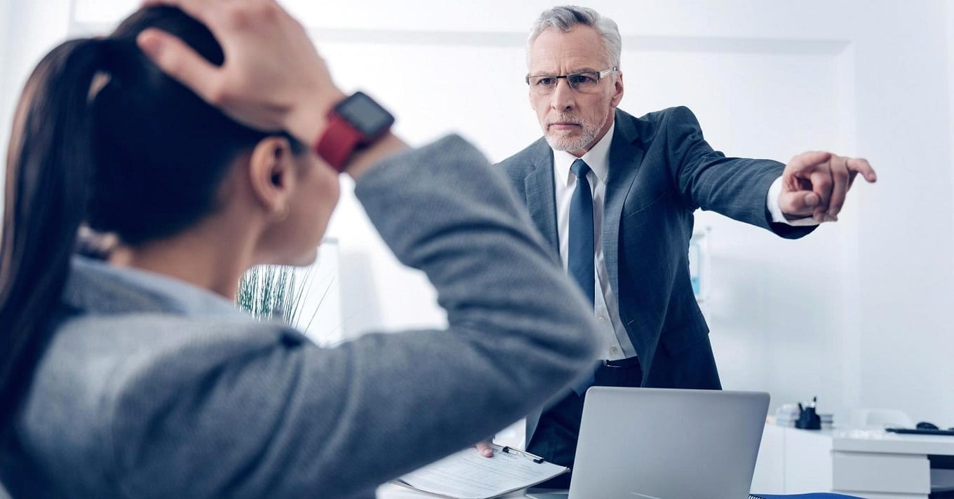 Жесткий руководитель: методы управления