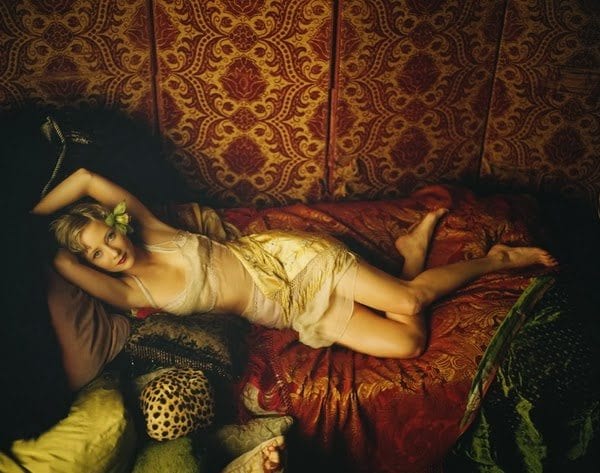 Джоли, Шакира и другие в объективе модного революционера. Часть 2.