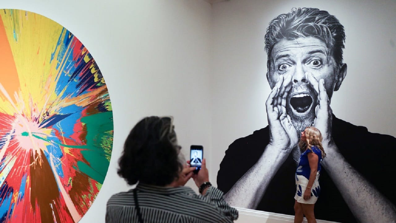 Рисуют звезды. Тайные художественные таланты знаменитостей (часть 1)