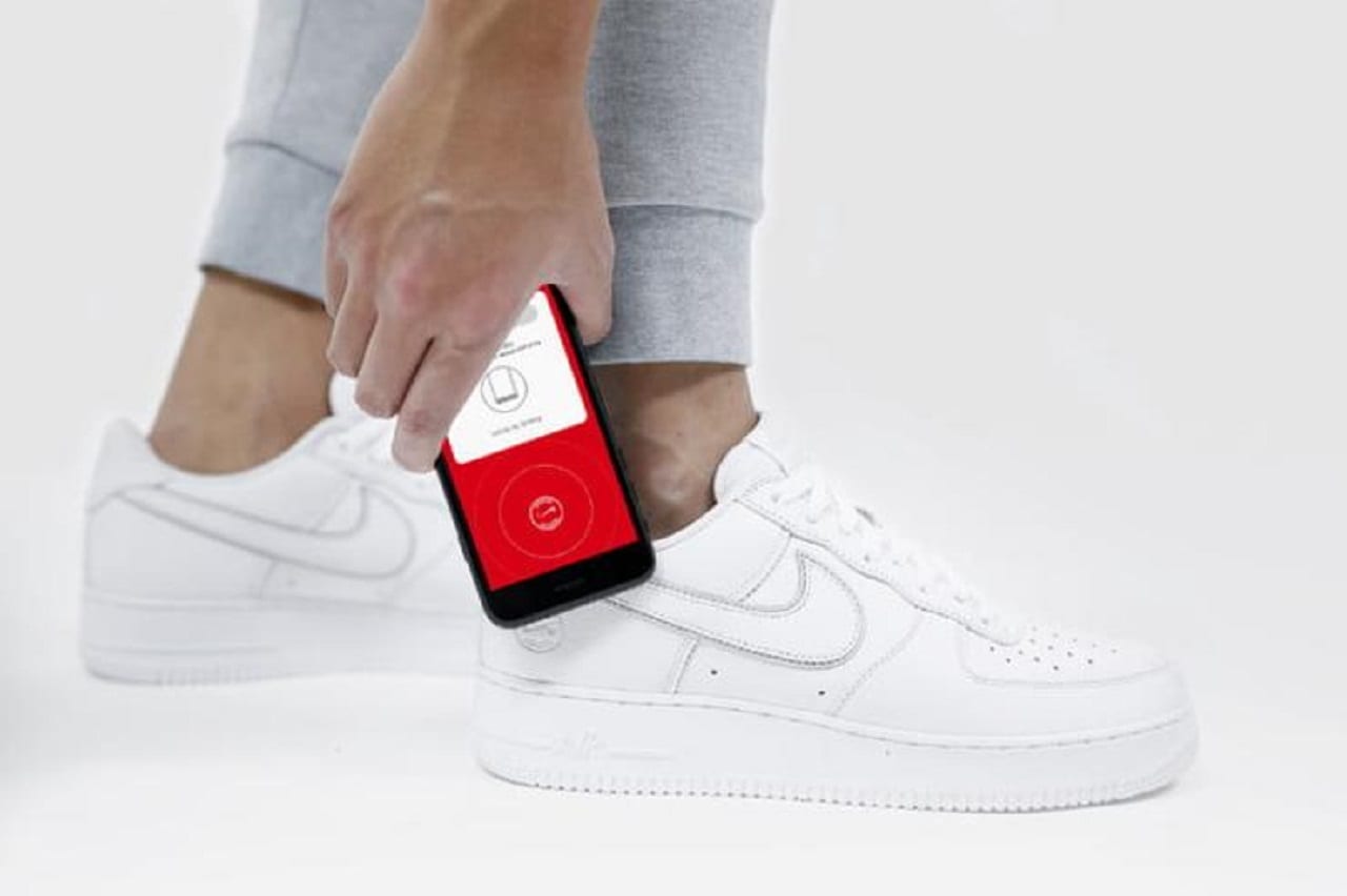 Nike тестирует кроссовки с NFC-чипом