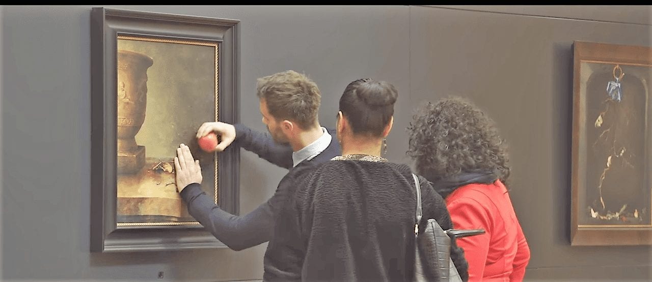 В Голландии предлагают свежевыжатый сок из натюрморта