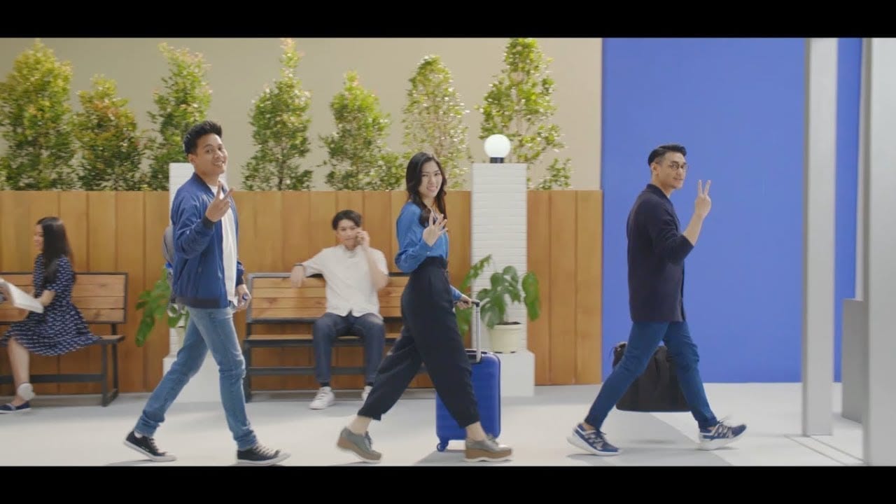 Настоящий мюзикл в честь газированной воды AQUA