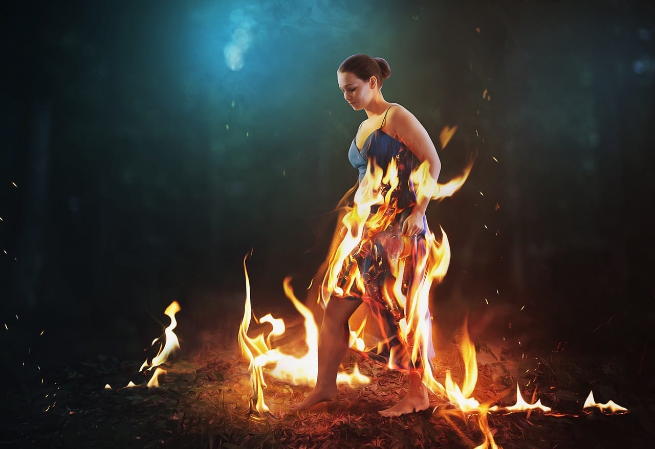 Люксовые бренды уничтожают дорогую одежду