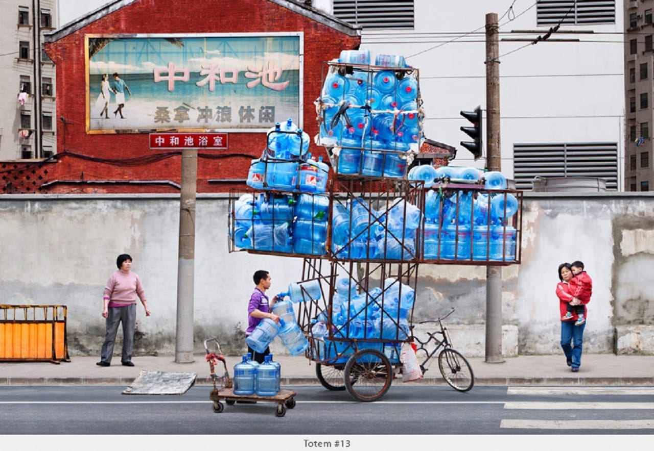 Все свое везу с собой: фотопроект «Тотемы»