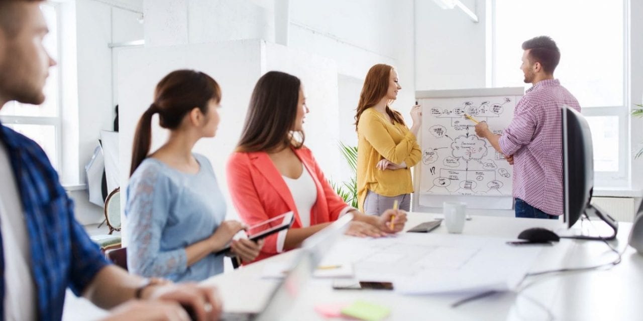 Столичних школярів запрошують на екскурсію до рекламного агентства