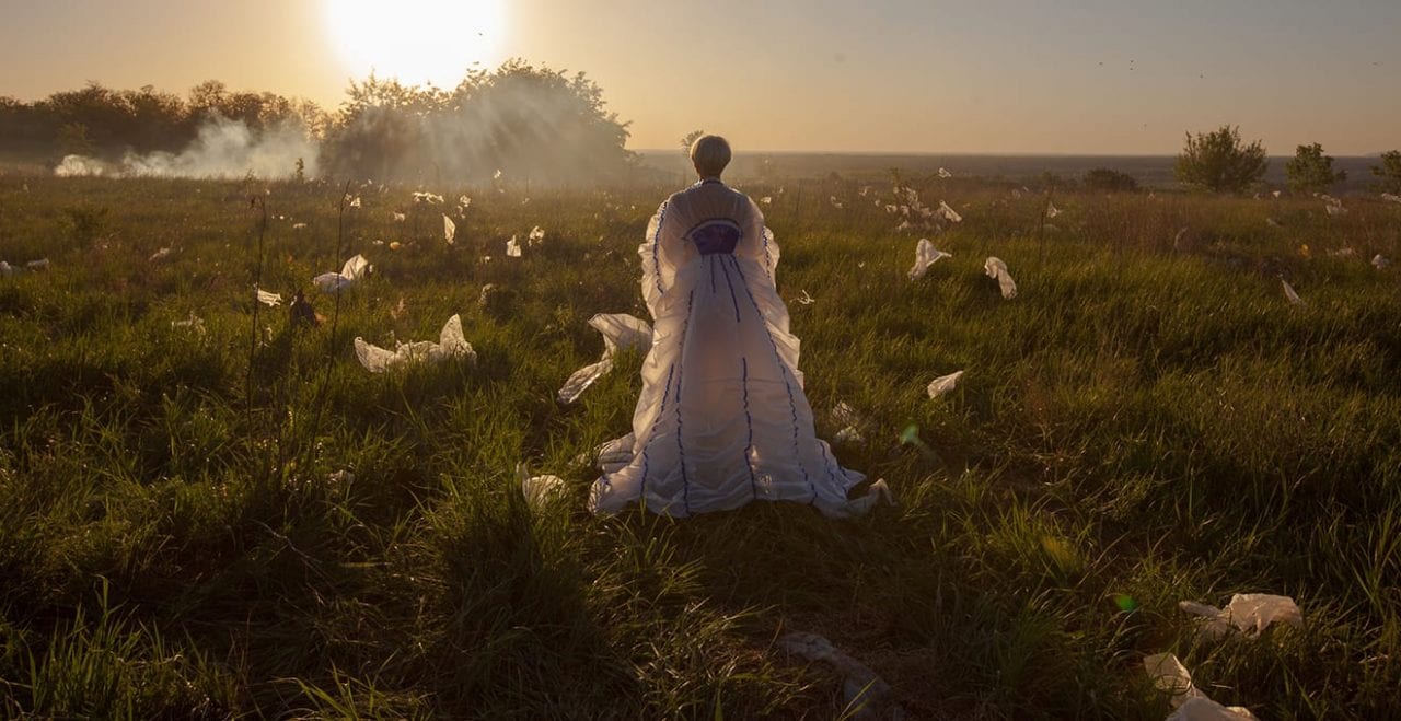 ONUKA презентувала кліп, знятий на сміттєзвалищі