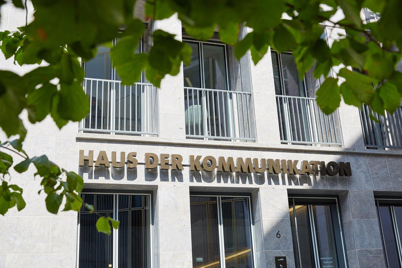 Mediaplus открывает уникальный центр геокомпетенций