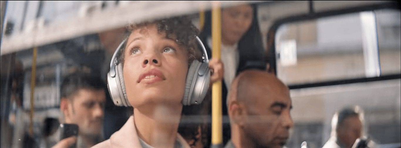 Ты не пропустишь ничего… Совместная кампания Amazon и Bose