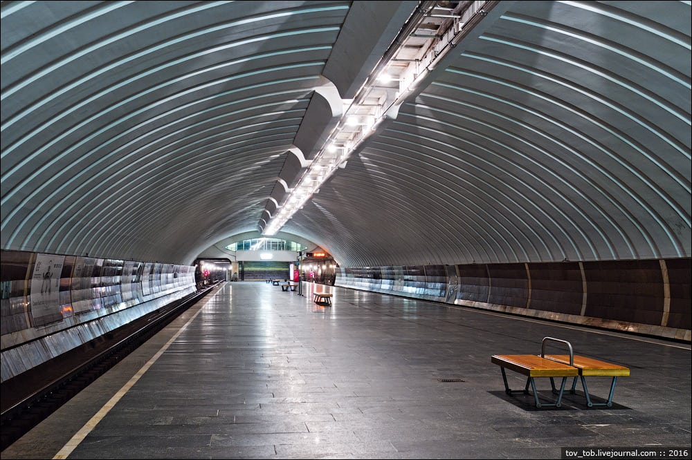 Вісім художників зі всього світу створять фреску на станції київського метро