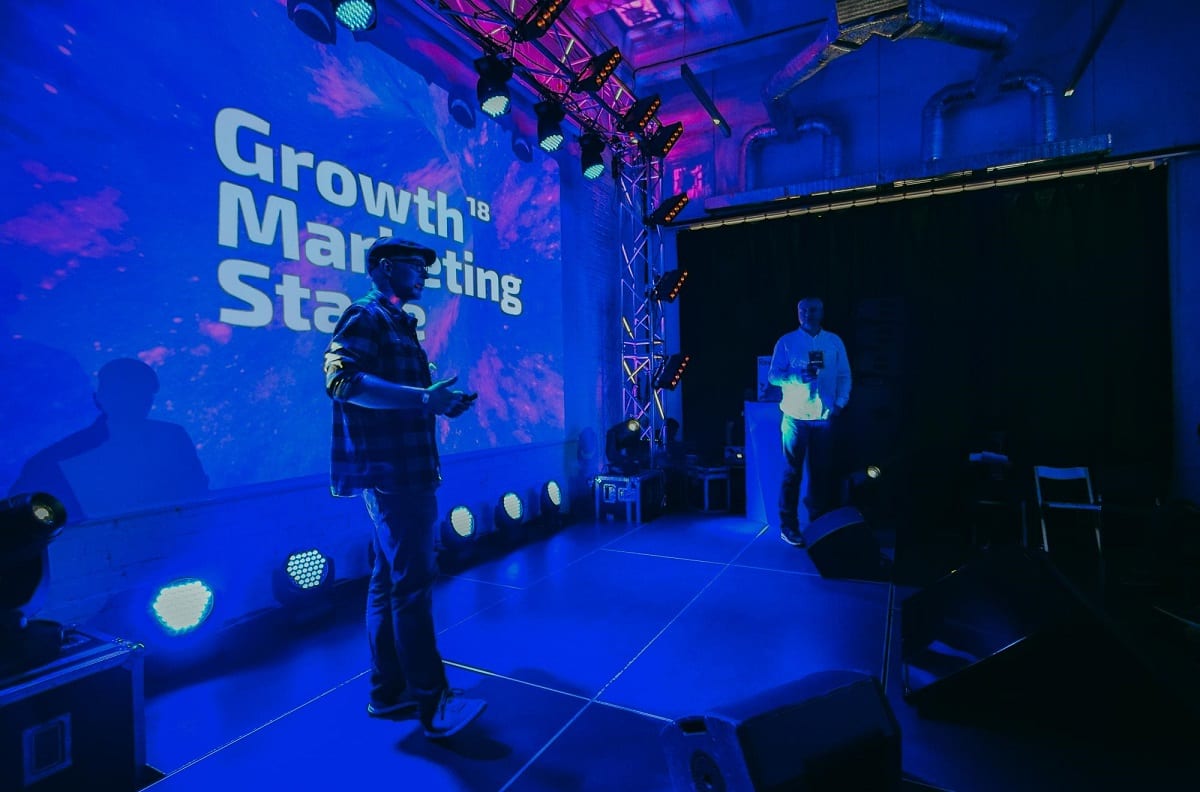 Бренд Corona выступил партнером маркетинг-конференции Growth Marketing Stage