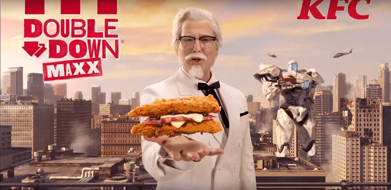 Полковник Сандерс спасает мир в рекламе KFC