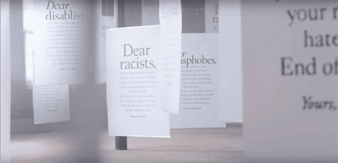 “Дорогие расисты, гомофобы и прочие!”. Кампания против ненависти в Шотландии