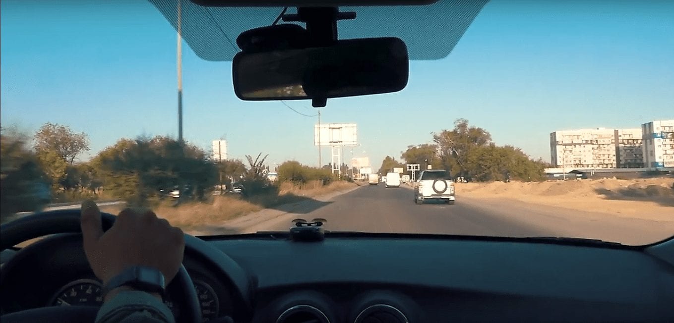 В Казахстане сняли самую долгую рекламу банка в мире – 9 часов!