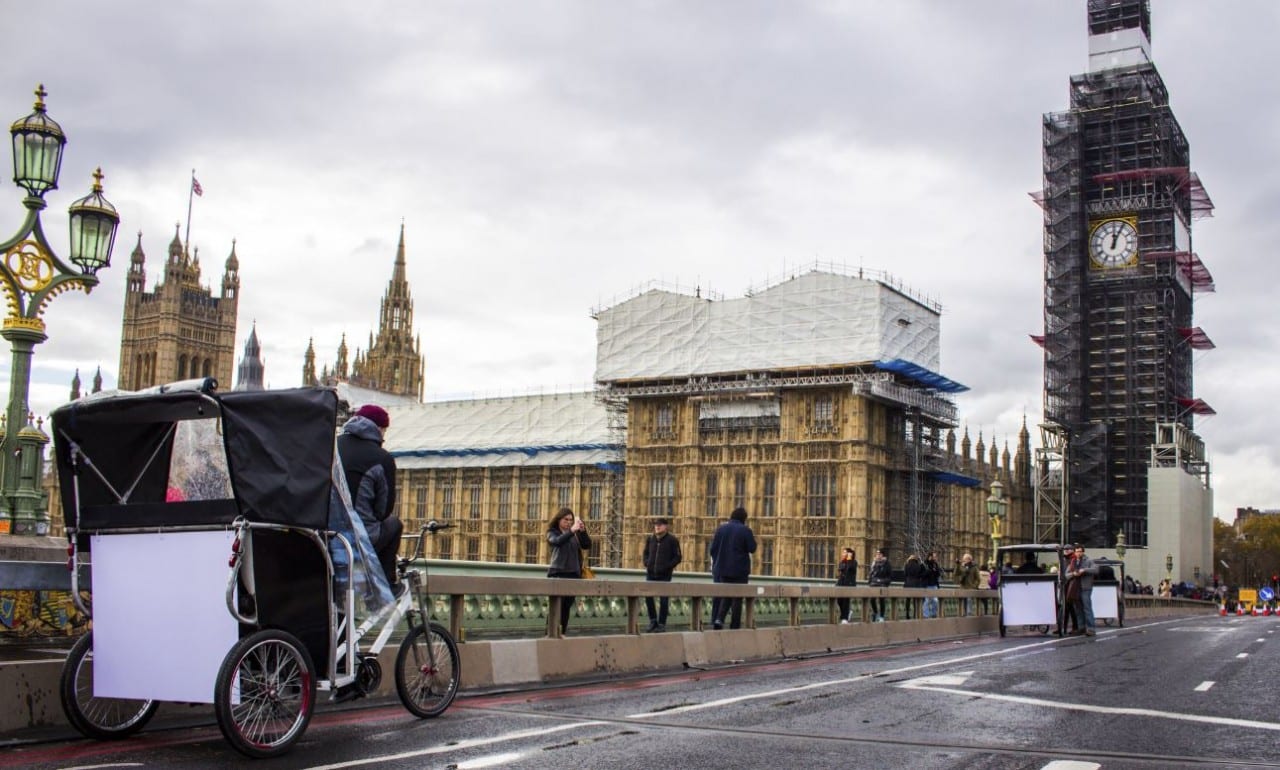 Биг Бен снова зазвучал. Благодаря мексиканскому ресторану