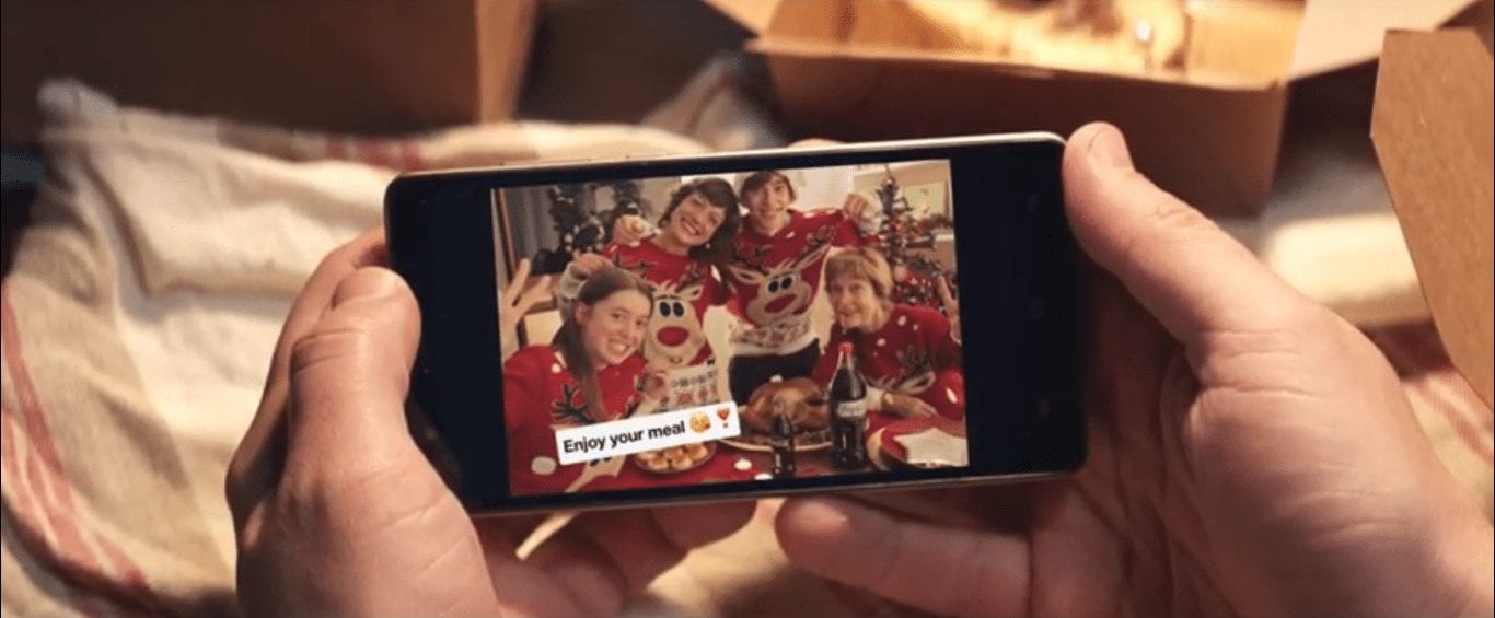 Coca-Cola и UberEats доставят рождественский ужин бесплатно