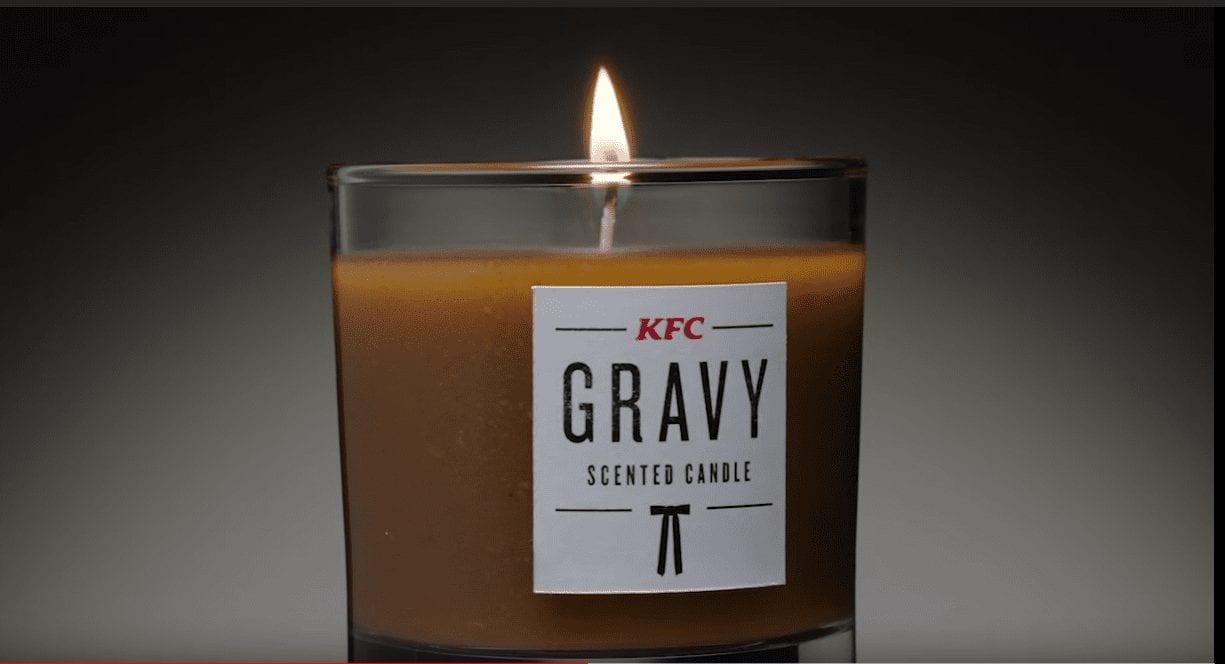 В Британии выпущены свечи с запахом фирменного соуса KFC