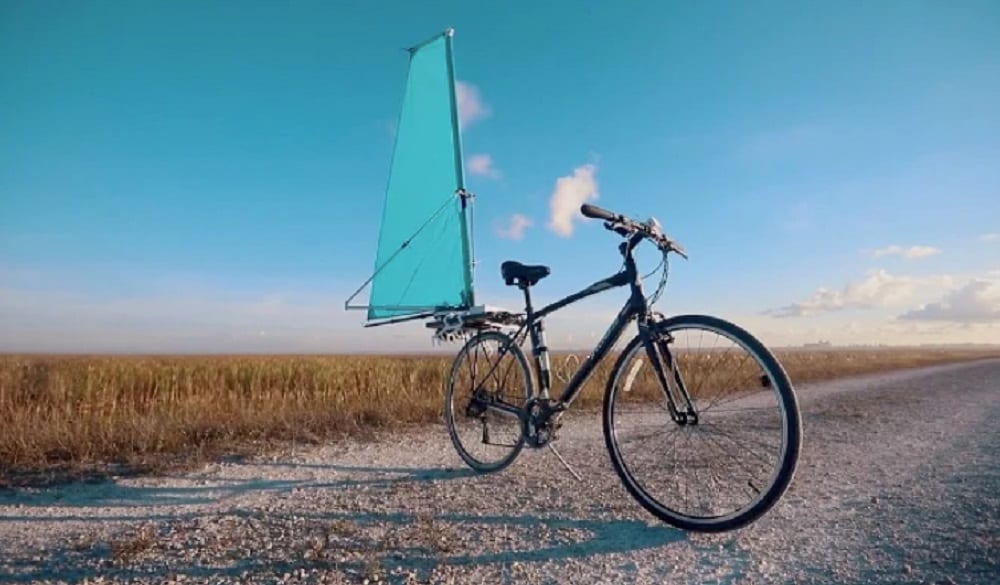 Разработан умный парус для велосипедов