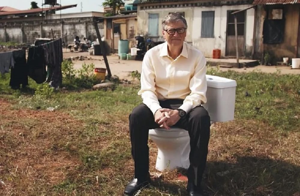 Билл Гейтс изобрел туалет для бедных