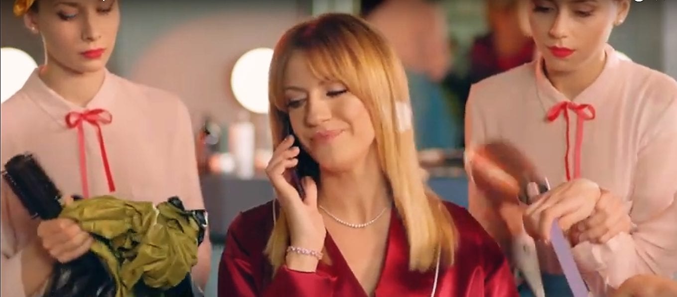 Твои смарт-желания. Леся Никитюк снялась в новой рекламе АЛЛО