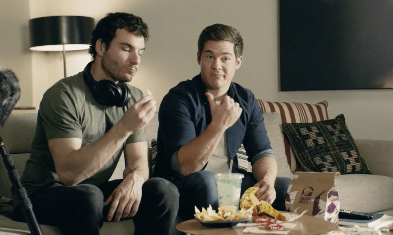 Кто о чем мечтает. Адам ДеВайн мечтает о Taco Bells