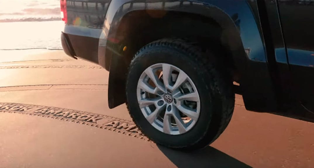 Следы на песке – лучшая реклама. Креативная кампания Volkswagen