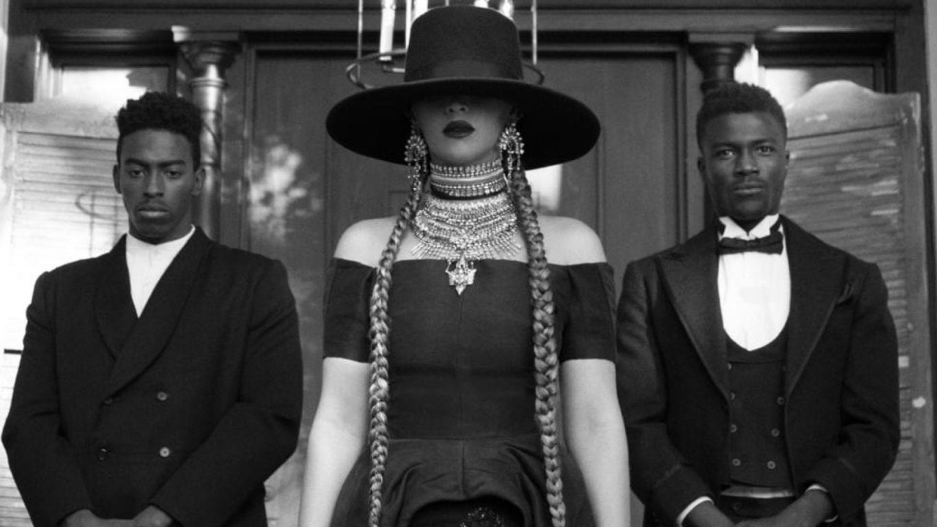 40 песен с лучшими текстами по версии Independent