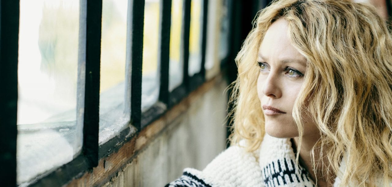 Ванесса Параді презентувала кліп на пісню про Київ