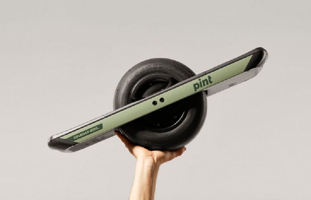 Future Motion выпустила Pint, миниатюрный электроскейт для новичков