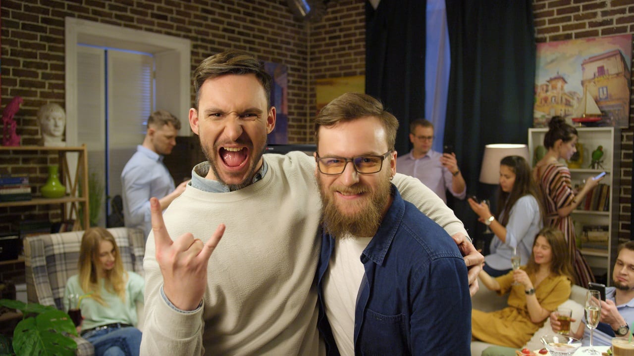 В новом ролике Żubrówka предлагает вспомнить о настоящих ценностях