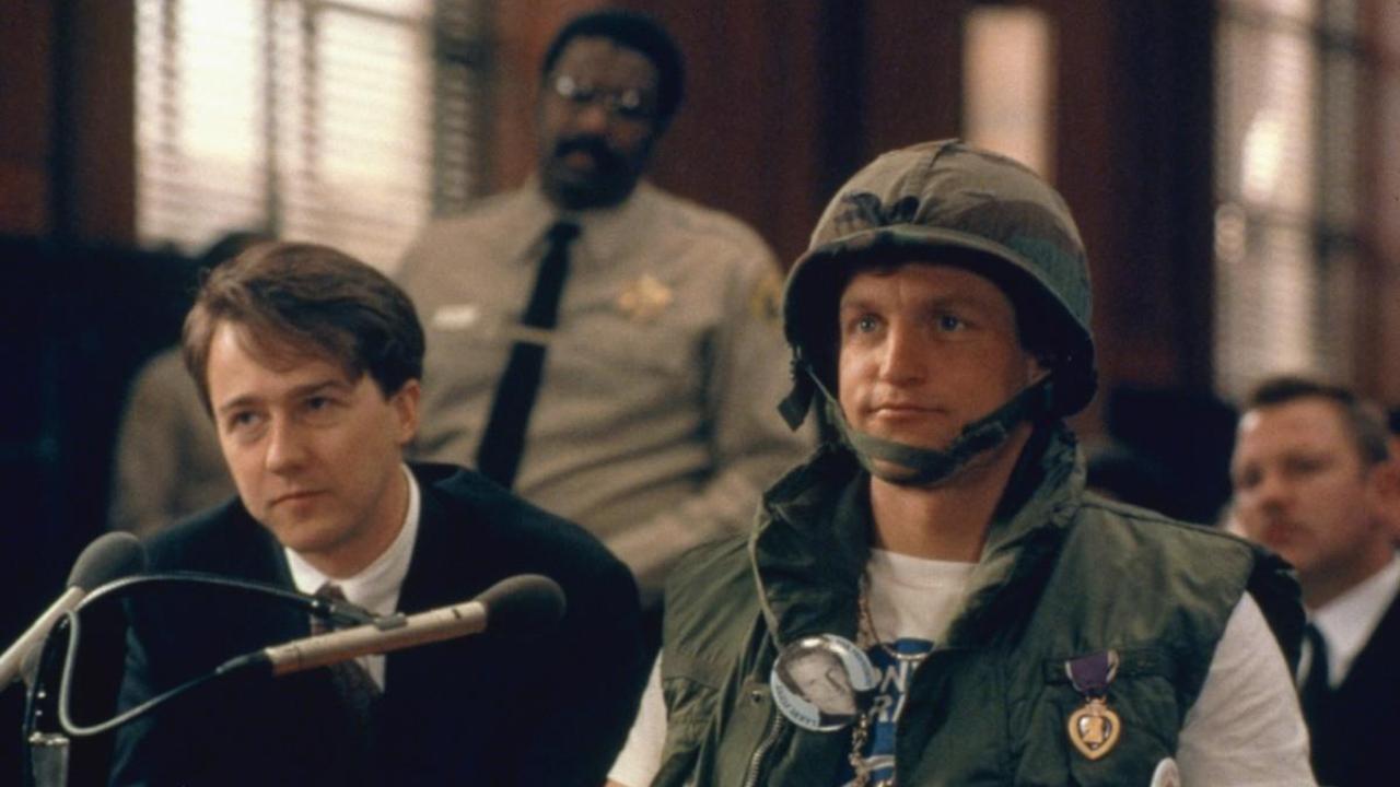 Вхід вільний: киянам покажуть фільм про видавця Ларрі Флінта