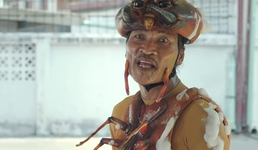 “Не прикасайся или умри!” Как в Таиланде рекламируют инсектицид