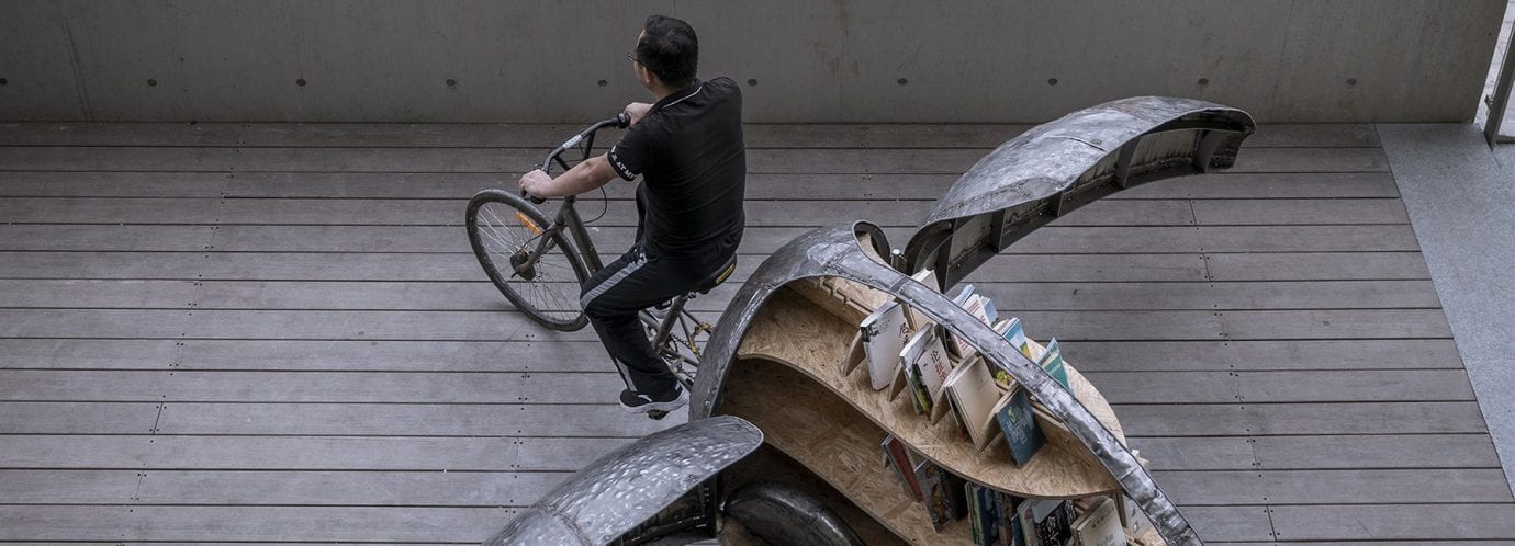 В Китае отправились в путь библиотеки-велосипеды