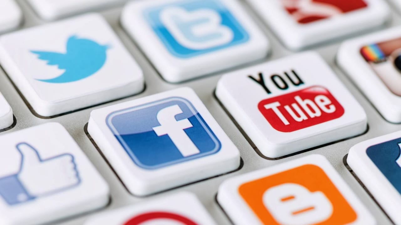 Які сайти українці найчастіше відвідували в березні: рейтинг