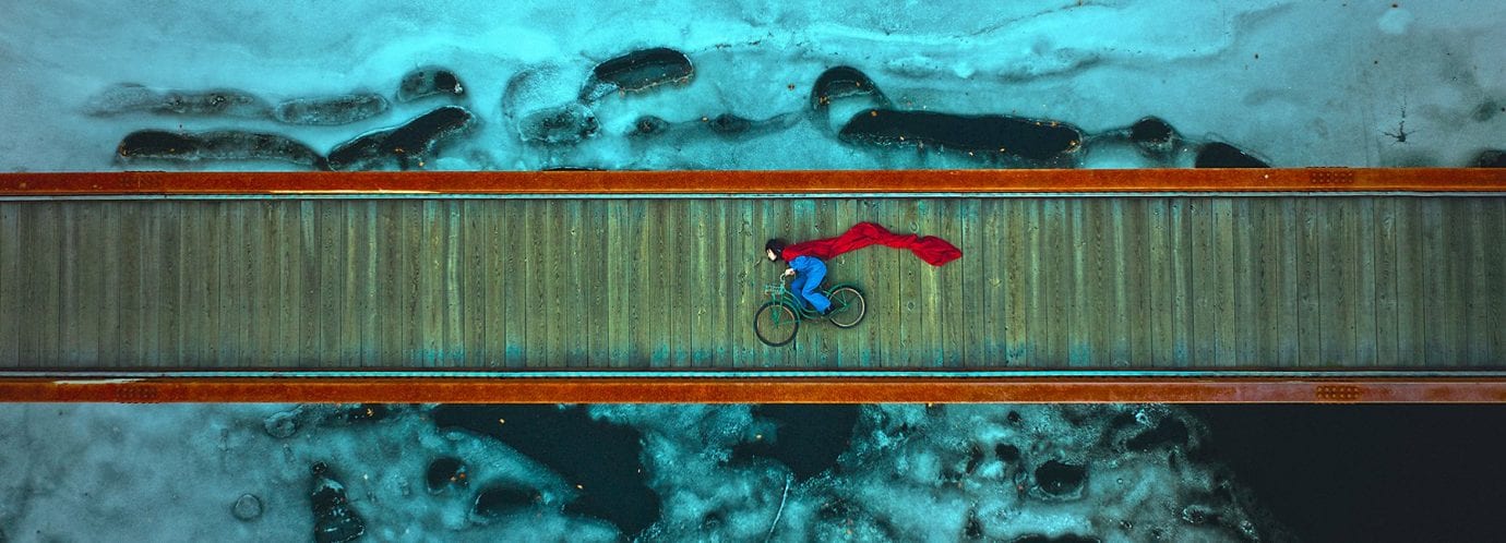 Лучшие друзья художницы – это дроны, что и доказывают новые работы Карен Ержик