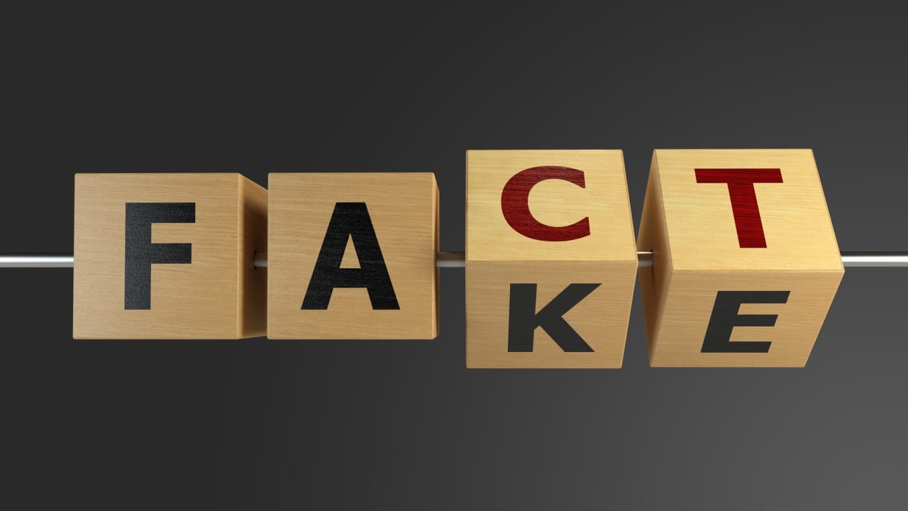 До дня фактчекінгу у Києві роздадуть газету «Довіряй-перевіряй»