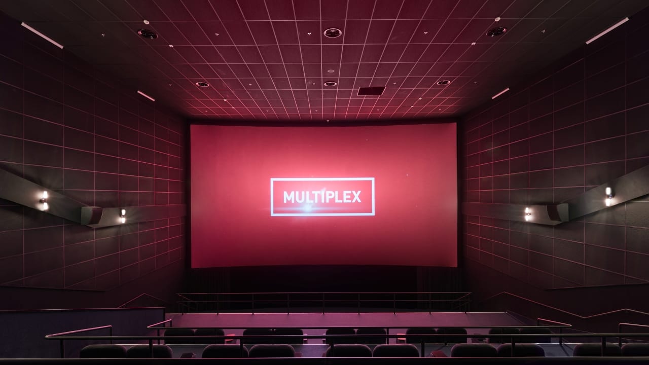 Одеські шахраї продають фальшиві квитки в кіно