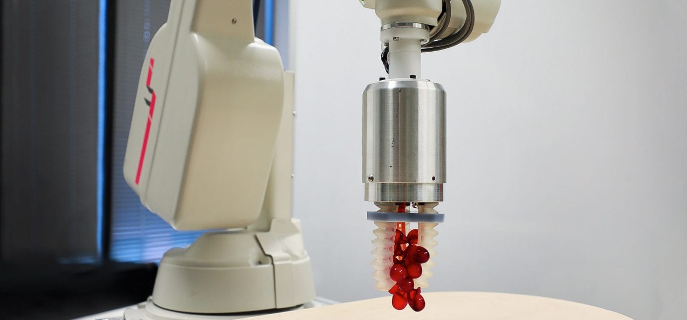 Создан робот с надувными пальцами