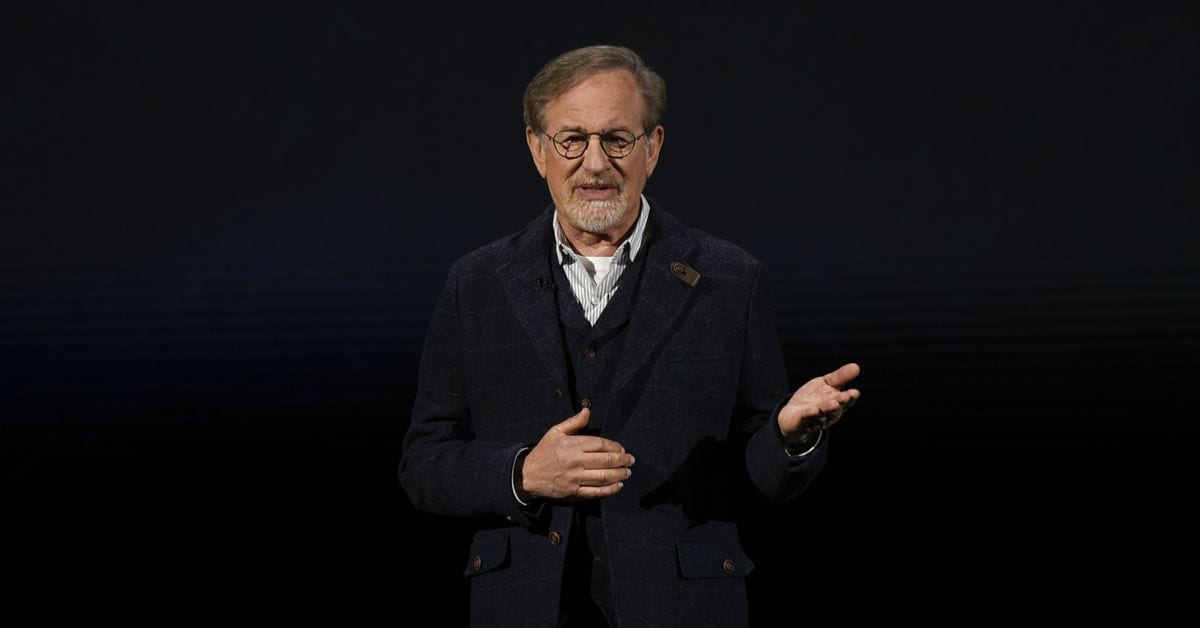 Стивен Спилберг пишет сценарий для ужастика, который можно будет смотреть лишь ночью