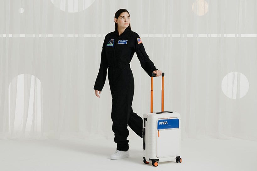 Будущая астронавтка создала идеальную сумку для космотуристов