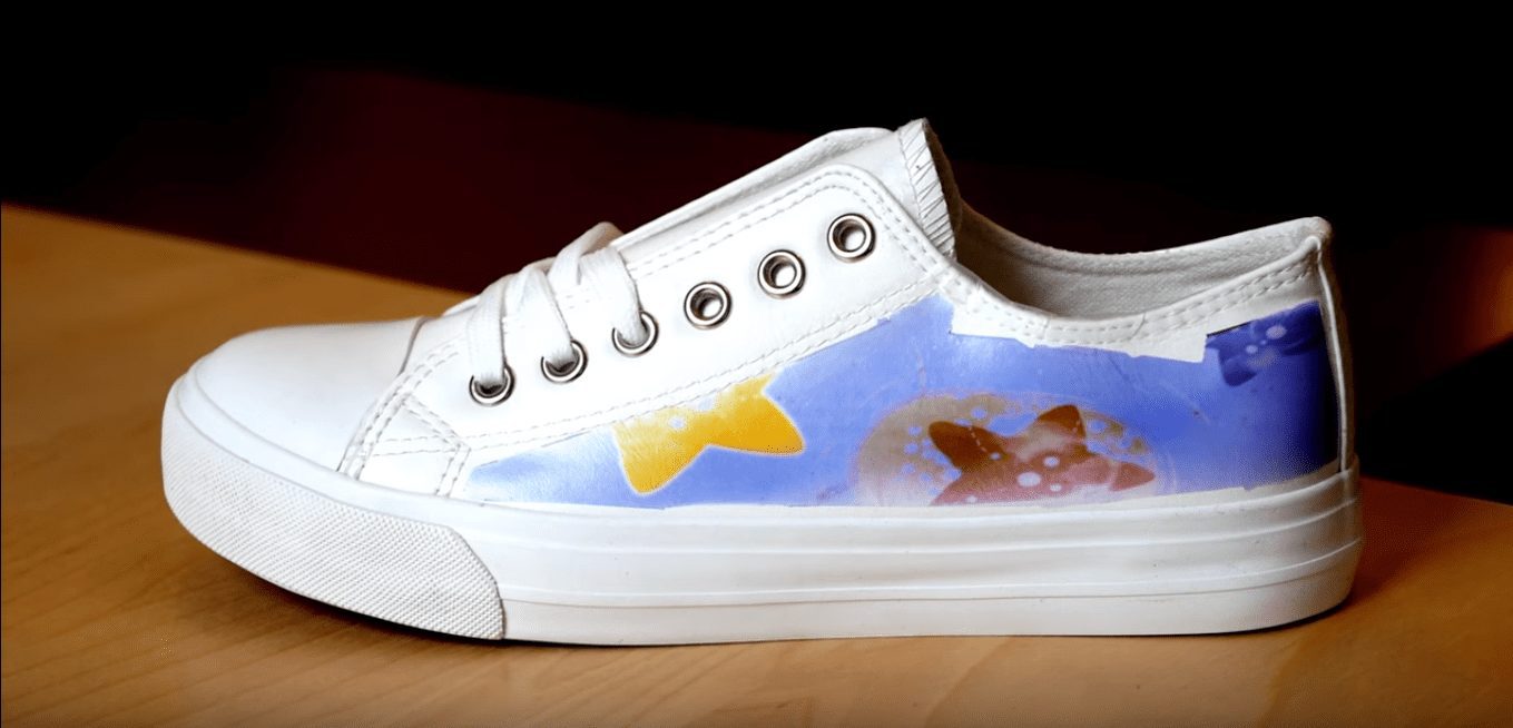 Теперь можно перекрасить что угодно при помощи света