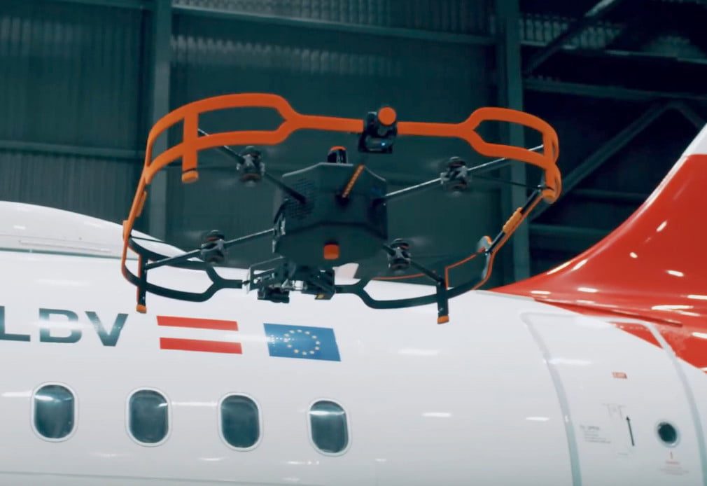 Дрон-диагностика для самолетов