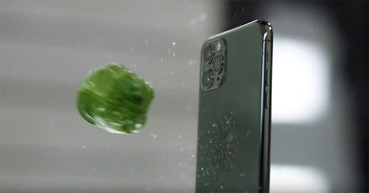 «Смотреть» руками: перчатка-сенсор для слепых