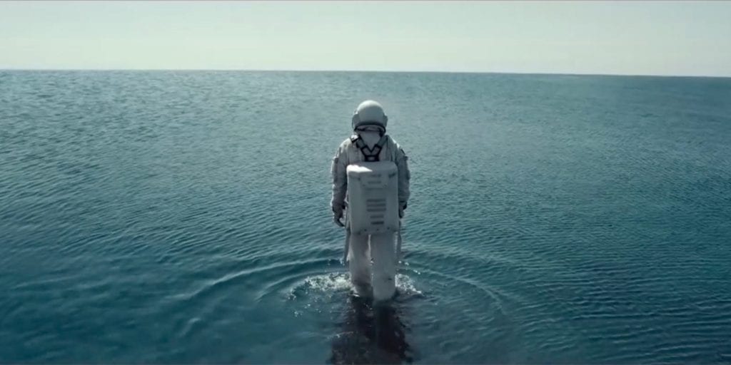 После сытного обеда полагается поспать: Burger King фотографирует уснувших посетителей