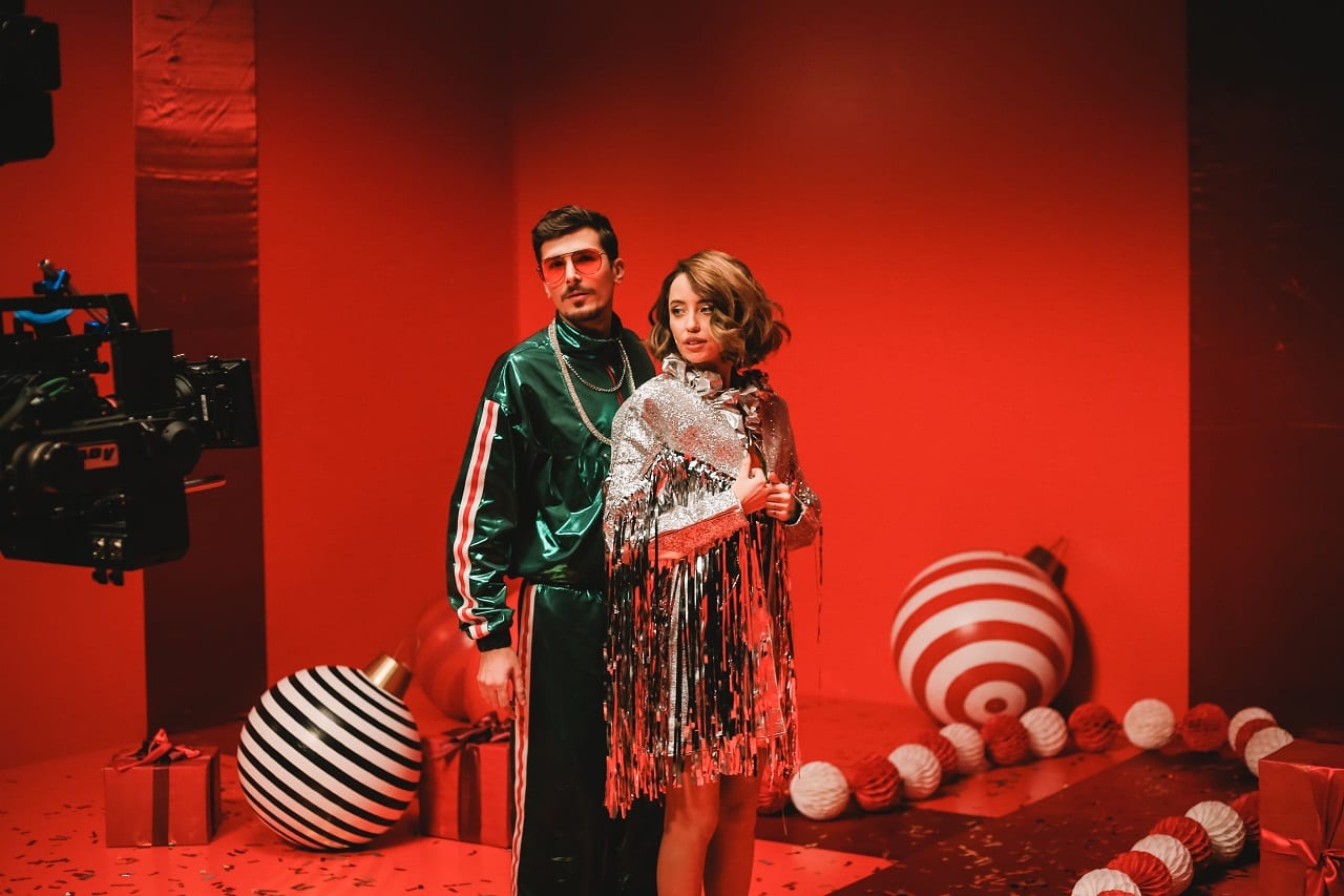 Я Санта, ти Cанта, Ми real Santa Team.