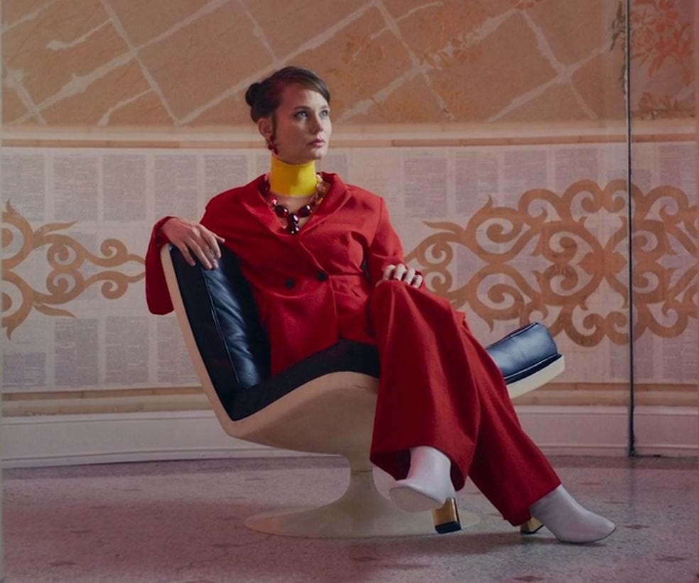 Все не те, чим здається, або Що спільного у люльки й діаманта?